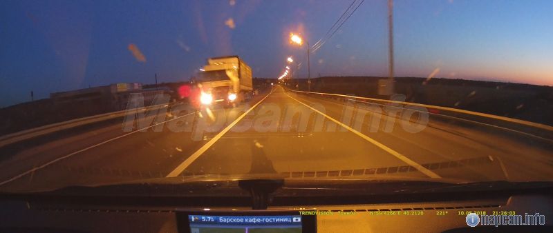 10.05.2018. Едем в Вологду. Справа на столбе.